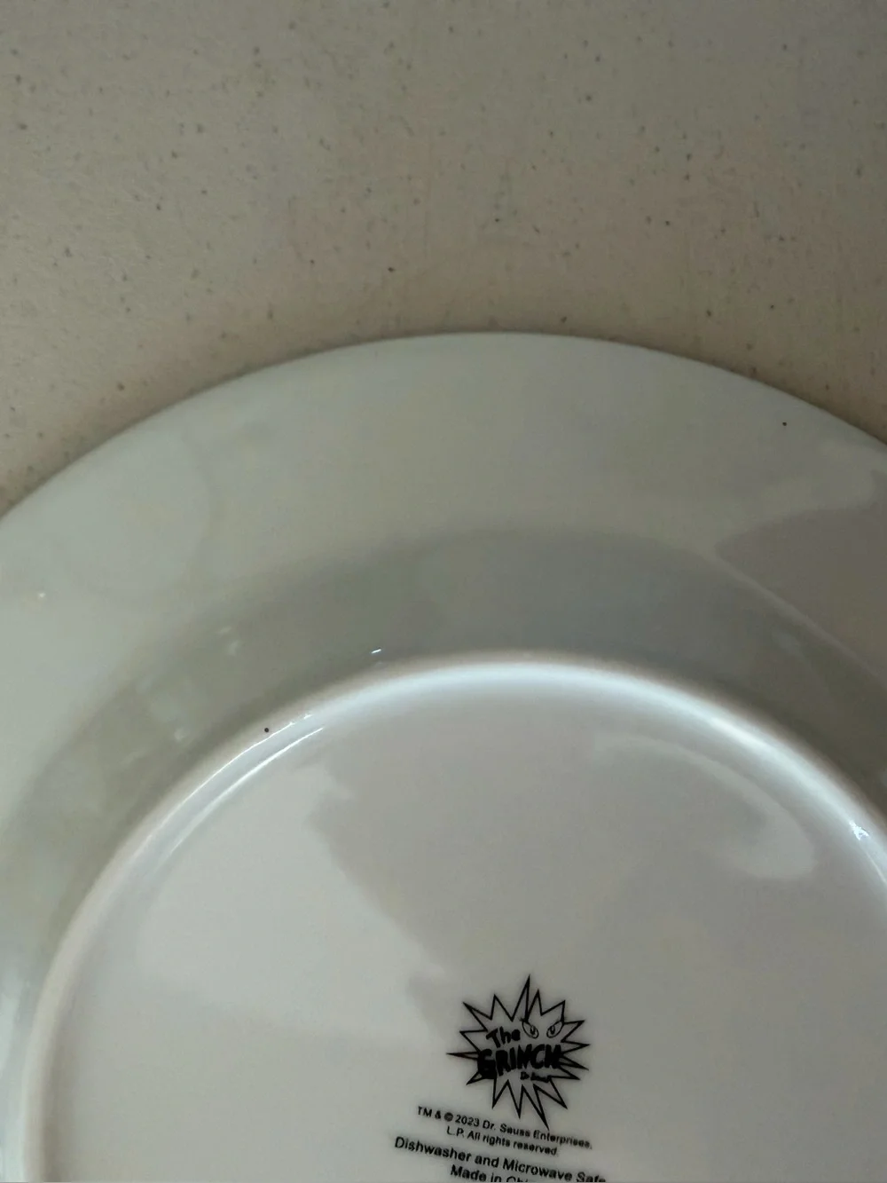 Set of 4 Grinch Holiday Plates